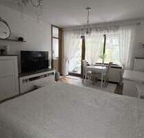 500 m in die Altstadt! Einzigartige 1-Zimmer- Stadtwohnung, Erdgeschoss, mit Garten, TG-Stellplatz* - Landshut