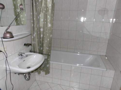 DSCI2013 - 1 Zimmer Etagenwohnung in Lengenfeld