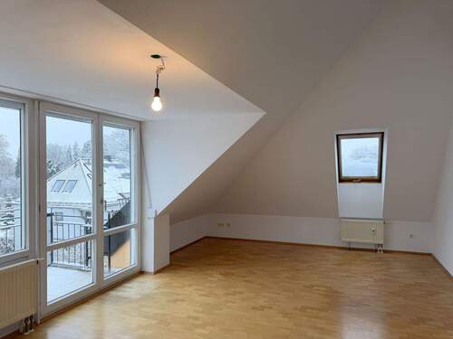 Wohnzimmer - Helle 2,5-Zimmer-Wohnung im Herzen von Nymphenburg