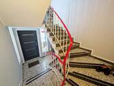 Treppenhaus - 8 Zimmer Mehrfamilienhaus, Wohnhaus in Osnabrück
