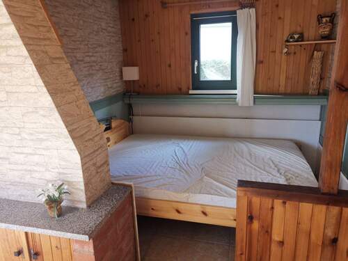 Schlafzimmer - Bungalow mit 25,00 m&sup2; in Gommern zum Kaufen