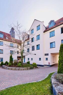 Hausansicht - Top vermietete 1,5 Zimmer Wohnung im Zentrum von Moosburg