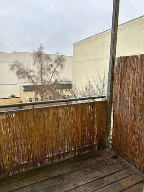 Balkon - Etagenwohnung mit 62,00 m² in Magdeburg zur Miete