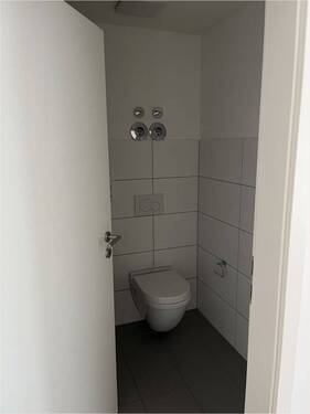 Peter Dondorf Immobilien - Badezimmer - Etagenwohnung mit 54,00 m² in Aachen zum Kaufen