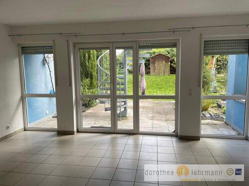 Fensterfront im Souterrain - 