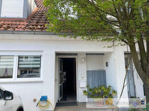 Vorderseite Eingang - 