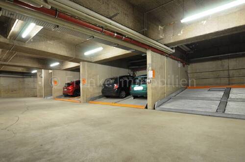 Tiefgarage - Etagenwohnung mit 68,00 m&sup2; in Dresden zum Kaufen