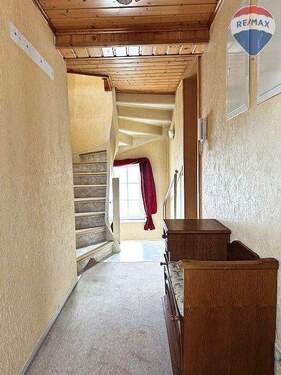 19 Flur OG - 