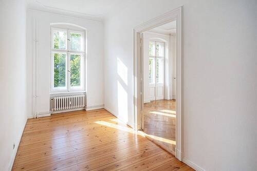 Zimmer 2 - Etagenwohnung mit 70,40 m&sup2; in Berlin-Gesundbrunnen zum Kaufen