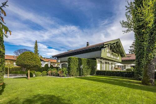 Anwesen mit Garten - Ihr Anspruch auf Wohnkultur - 6.950.000,00&nbsp;EUR Kaufpreis, ca.&nbsp; 570,00&nbsp;m&sup2;&nbsp;Wohnfl&auml;che