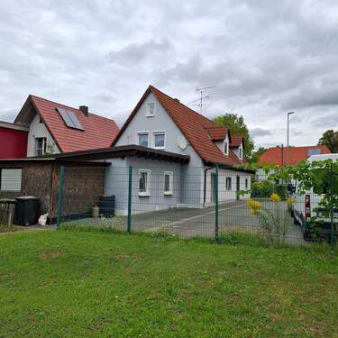 WhatsApp Bild 2025-10-23 um 19.33.08_3cf74e5c.jpg - 6 Zimmer Mehrfamilienhaus, Wohnhaus zum Kaufen in Bad Staffelstein