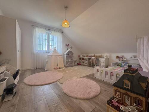Dachgeschoss - Kinderzimmer II - 