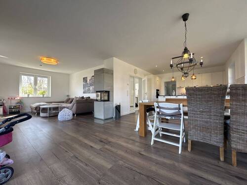 Erdgeschoss - Badezimmer - 