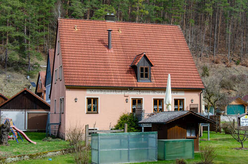 Süd-/Westansicht - 4 Zimmer Einfamilienhaus zum Kaufen in Weigendorf / Högen