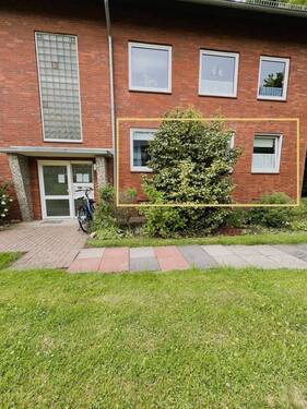 Erdgeschoss rechts - Vermietete 3 Zimmer-Eigentumswohnung im Erdgeschoss rechts mit Garage -Ein Angebot der Gerd von der Heide Immobilien GmbH-