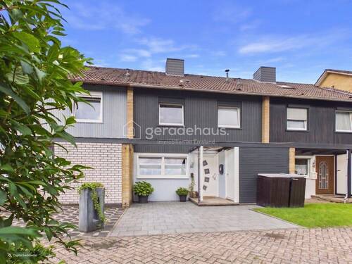 Vorderseite Bearbeitet - 4 Zimmer Reihenmittelhaus in Nordhorn