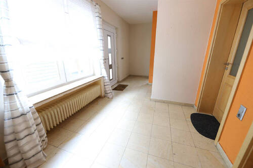 Diele - Einfamilienhaus mit 148,70 m² in Lage zum Kaufen