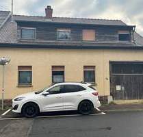 Ein- bis Zweifamilienhaus mit großem Grundstück in Hagsfeld! - Karlsruhe