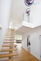 Kragarmtreppe mit Blick zur Galerie - 