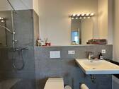 H101 W13 Bad klein - 