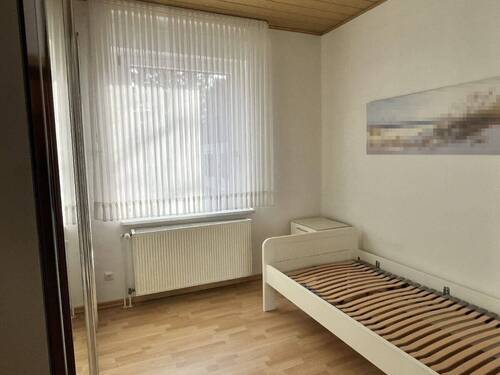 Schlafzimmer EG 1 - 