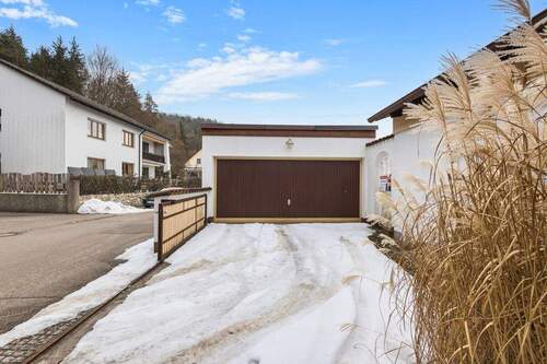 Bild 4 - Einfamilienhaus mit 208,00 m&sup2; in Undorf zum Kaufen