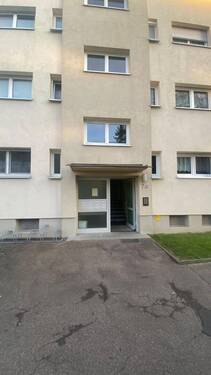 frontansicht-2.jpeg - Etagenwohnung mit 70,00 m² in Augsburg zum Kaufen