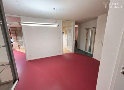 Flur/Empfangsbereich - Etagenwohnung mit 102,00 m&sup2; in Rottweil zum Kaufen