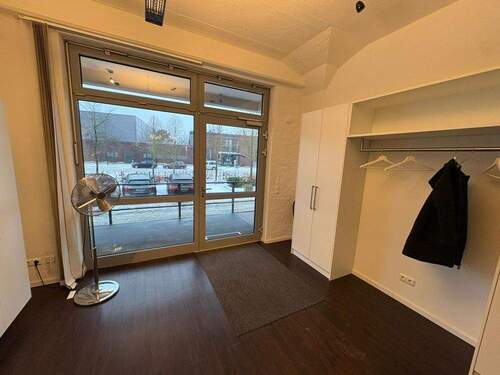 Eingangsbereich - 5 Zimmer Büro in Lüneburg