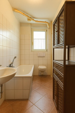 Badezimmer - visualisiert - 2 Zimmer Etagenwohnung zum Kaufen in Berlin