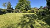 Gartenansicht - Mehrfamilienhaus, Wohnhaus mit 211,40 m&sup2; in Oberhausen zum Kaufen