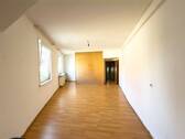 13 Zimmer Zwischenetage - 