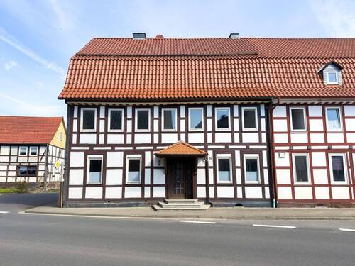 4 Hauseingang - Doppelhaushälfte mit 190,00 m&sup2; in Dassel zum Kaufen