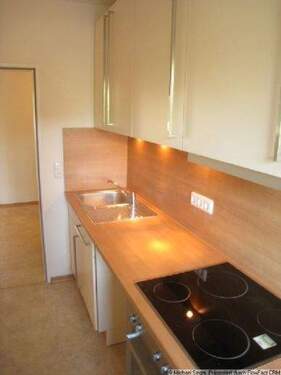 EBK-Teil2 - 3 Zimmer Etagenwohnung in München