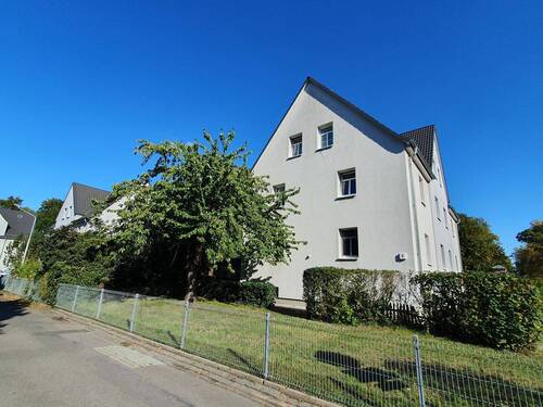 Seitenansicht - 1 Zimmer Mehrfamilienhaus, Wohnhaus in Borna
