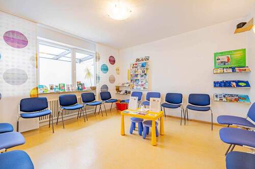 Wartezimmer Praxis - 