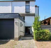 Zuhause mit Garten, Garage und Carportstellplatz in Sackgassenlage - Lünen Altlünen