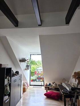 Kinderzimmer Ausgang Balkon - 