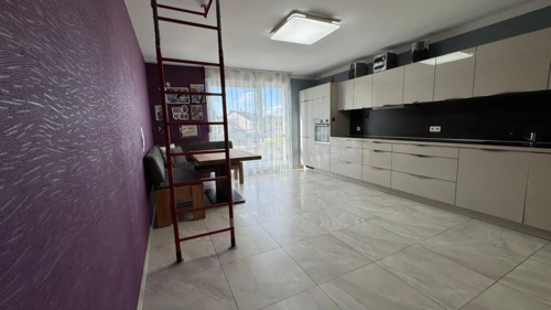 2ddaec5f-6436-4ae9-8dd8-6801173f6b30-1932989434 - 