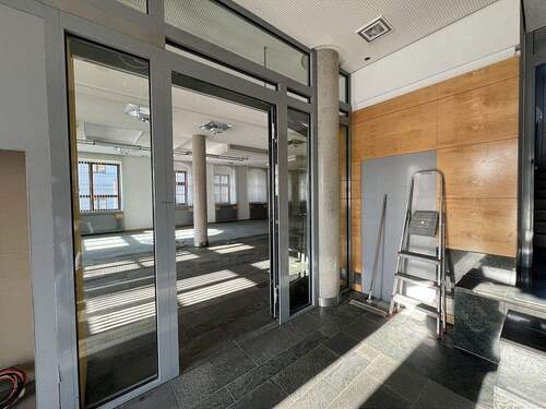 Eingangsbereich - Büro in Bischofswerda