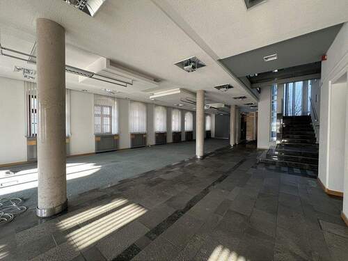 Erdgeschoss - Büro mit 651,00 m&sup2; in Bischofswerda zum Kaufen