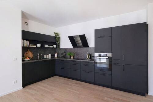 Offene Einbauküche - 3 Zimmer Etagenwohnung in Berlin-Friedrichshain