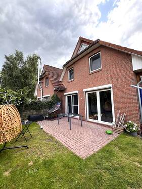 Titelbild - Doppelhaus in Kirchhatten zu verkaufen!