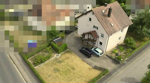 2. Luftaufnahme Hofeinfahrt.jpg - 1 Zimmer Mehrfamilienhaus, Wohnhaus zum Kaufen in Sand a.Main