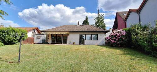 Gartenansicht - 4 Zimmer Bungalow in Stelzenberg