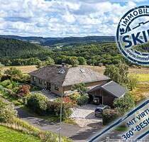 Traumhafter Panoramablick: Großzügiger Winkelbungalow am Ortsrand von Senscheid in der Eifel