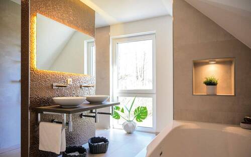 geschosser-SH-150-FS-Badezimmer - 