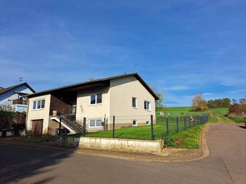 a3b2e6e9-a204-4db9-a5a9-73ce22d69436.jpeg - Einfamilienhaus in Schmelz - 305.000,00 EUR Kaufpreis, ca.  142,00 m² Wohnfläche