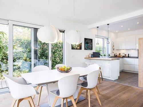 Beispiel Essen-Küche - Einfamilienhaus mit 135,00 m&sup2; in Steißlingen zum Kaufen