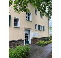 ***Modernisierte Wohnung mit Balkon in attraktiver Lage von Dresden-Kaditz***